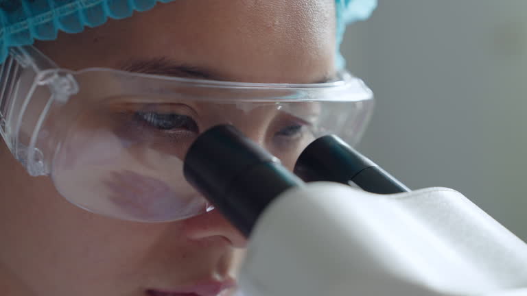 Aujourd’hui, les patient(e)s recherchent des traitements efficaces et non invasifs. C’est pourquoi les soins complémentaires